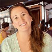 Profesora de inglés, imparto clases presenciales o online. Des de niños de primaria hasta adultos, todos los niveles. Clases adaptadas a las necesidades del alumno. Clases preparatorias para el examen oficial del FIRST CERTIFICATE 100% de aprovados)